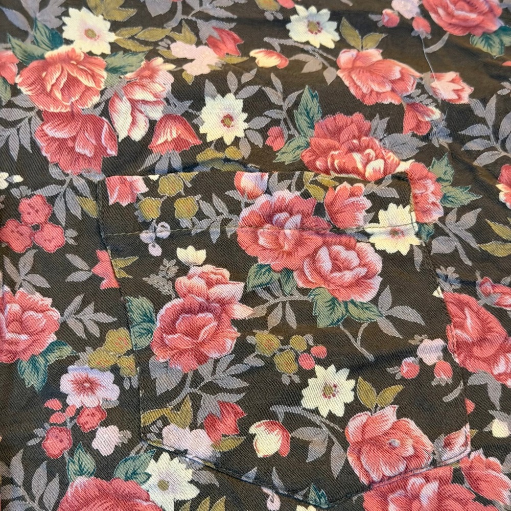 At Random Floral Button Down Shirt Womens Large Brown Rose Long Sleeve Pocket - Picture 4 of 9